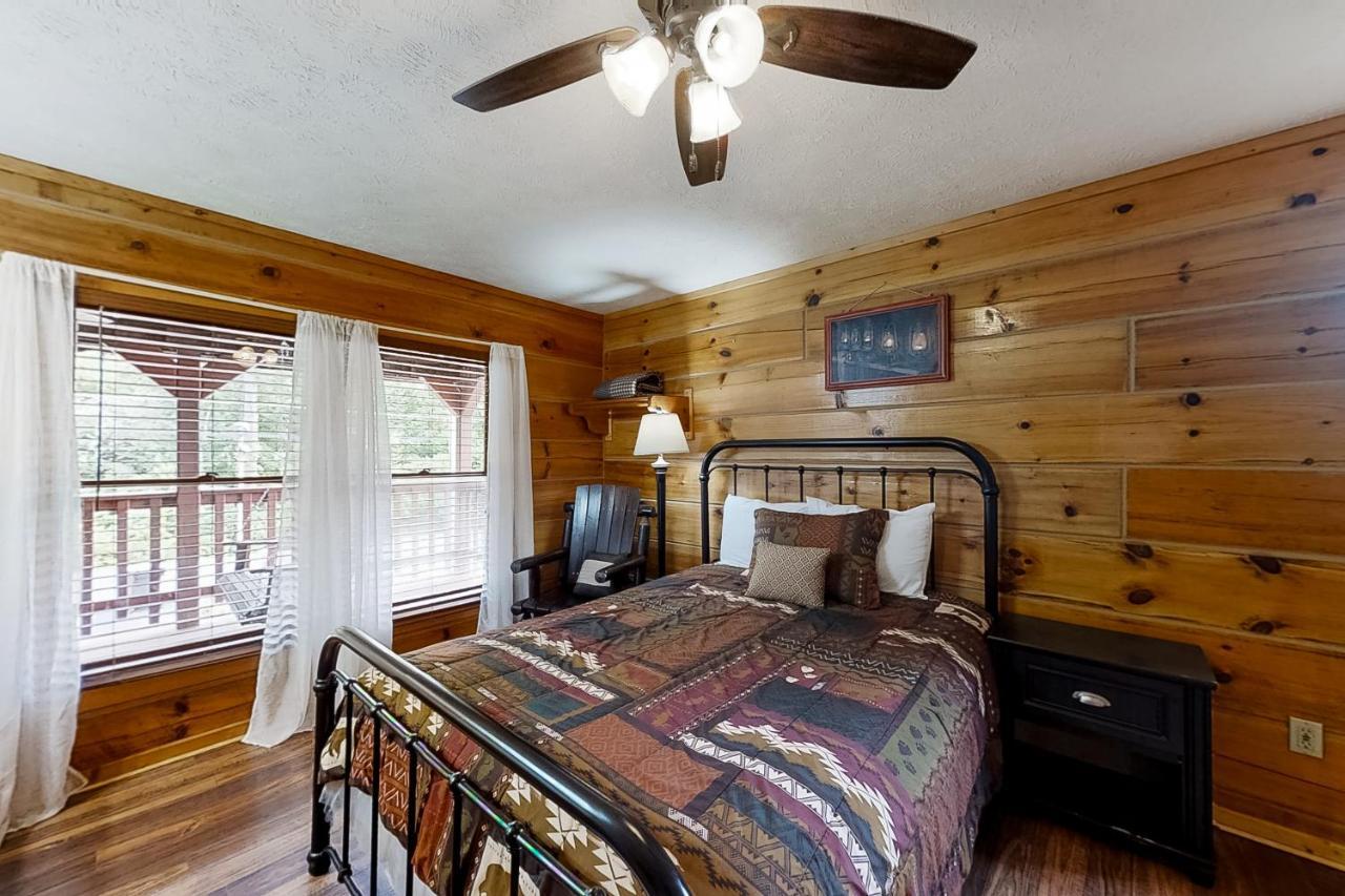 Bear Creek Villa Pigeon Forge Bagian luar foto